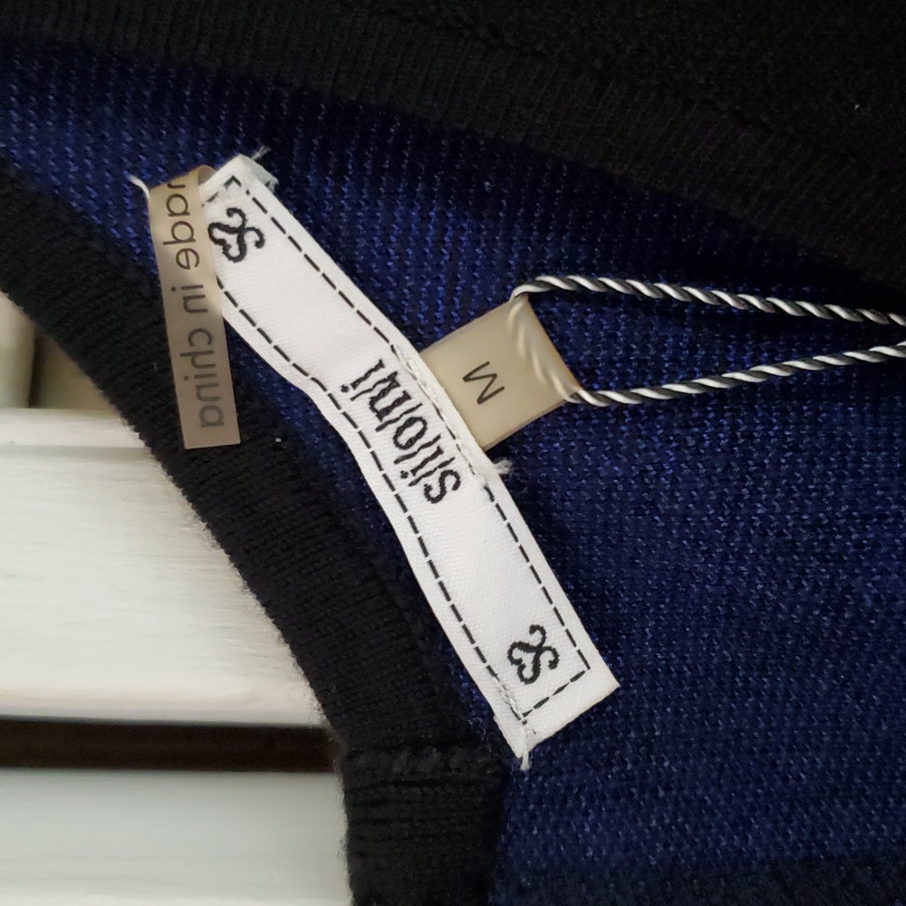 Sioni Black and Blue Bodycon Dress - Picture 5 of 11